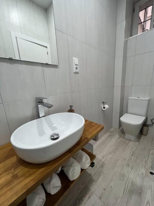 Redondilla Apartment Madrid Exterior photo