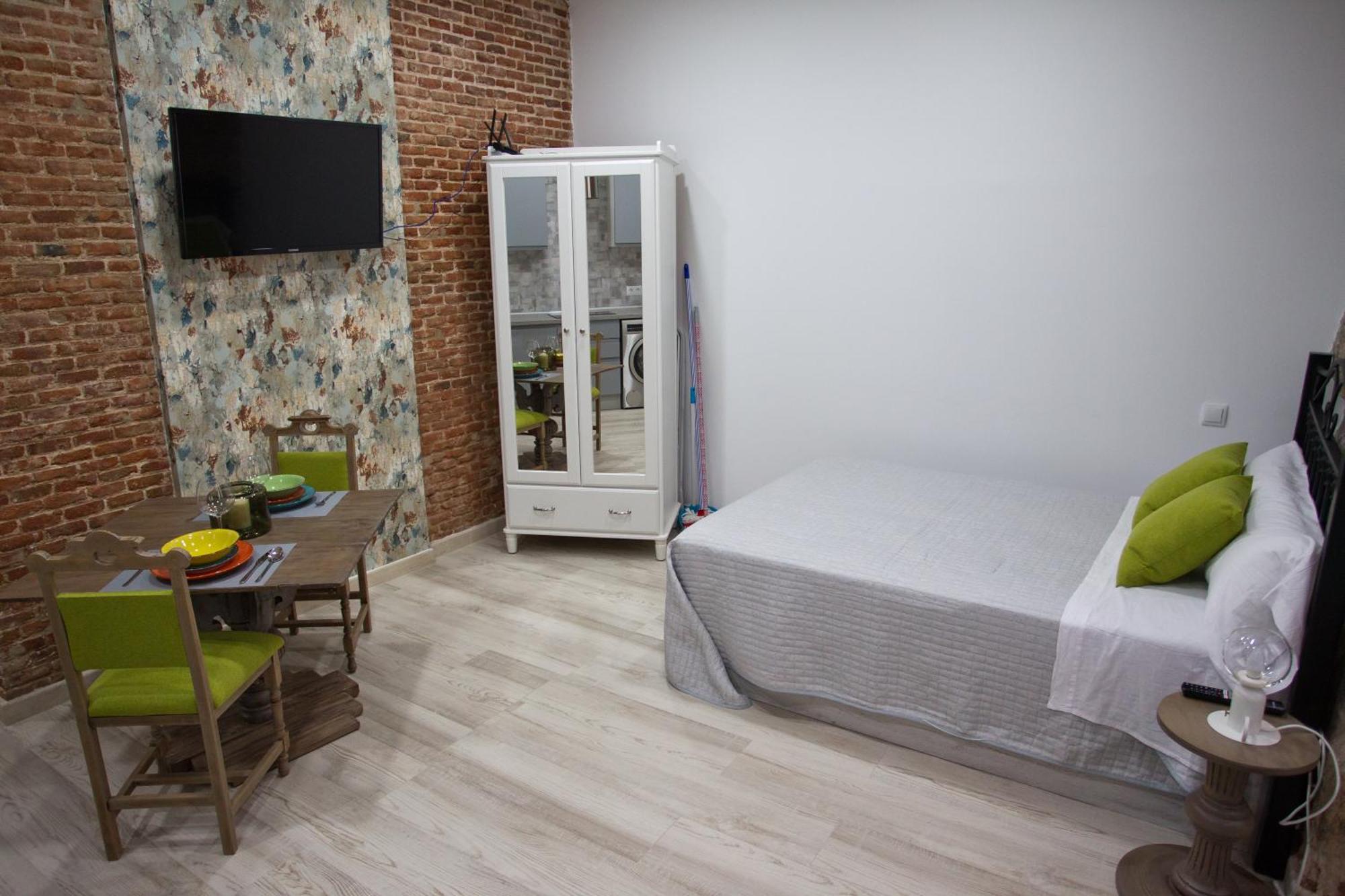 Redondilla Apartment Madrid Exterior photo
